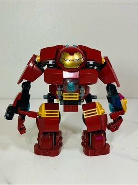 LEGO Marvel Hulkbuster